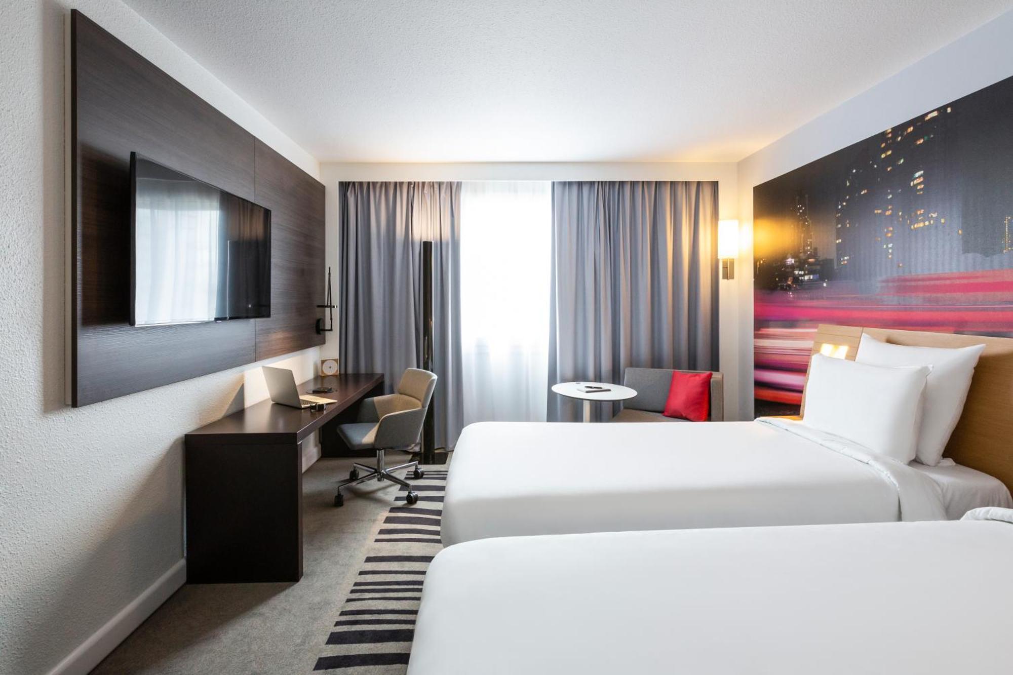 Novotel Bordeaux Centre Ville Экстерьер фото